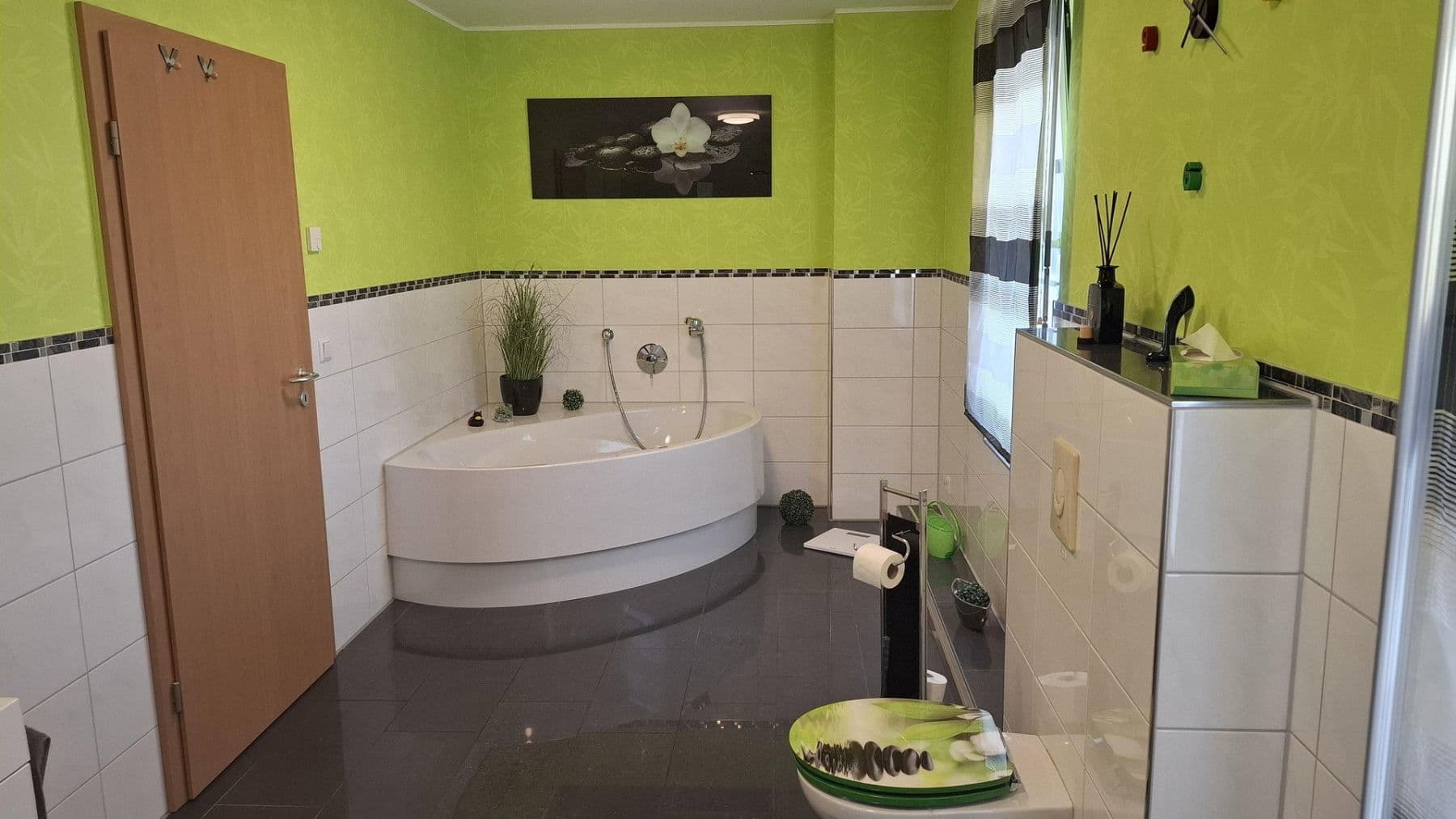 Prodej domu 148 m², pozemek 302 m², Am Hennebach 8a, Brühl, Severní Porýní-Vestfálsko Prodej domu 148 m², pozemek 302 m², Am Hennebach 8a, Brühl, Severní Porýní-Vestfálsko