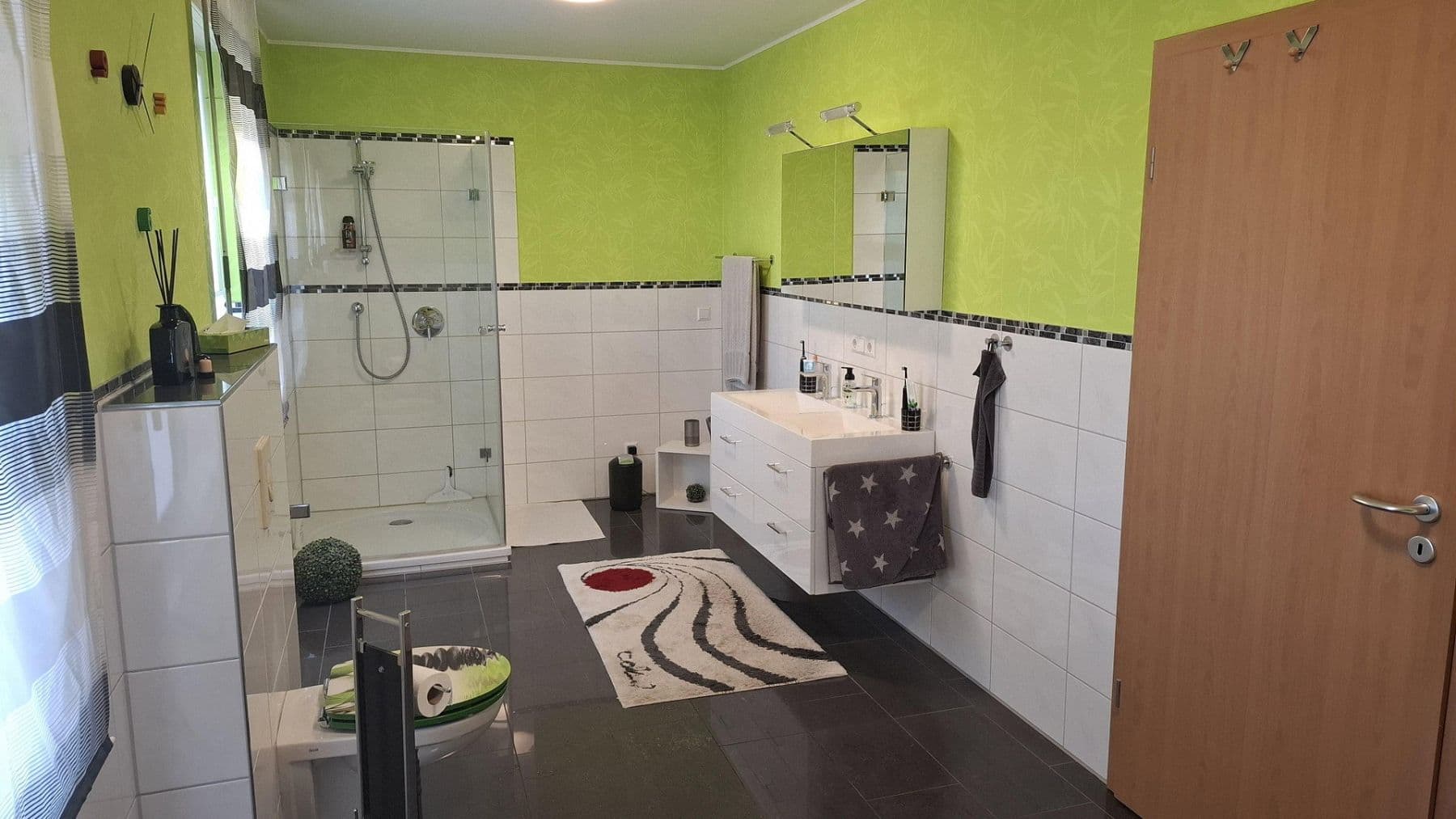 Prodej domu 148 m², pozemek 302 m², Am Hennebach 8a, Brühl, Severní Porýní-Vestfálsko Prodej domu 148 m², pozemek 302 m², Am Hennebach 8a, Brühl, Severní Porýní-Vestfálsko