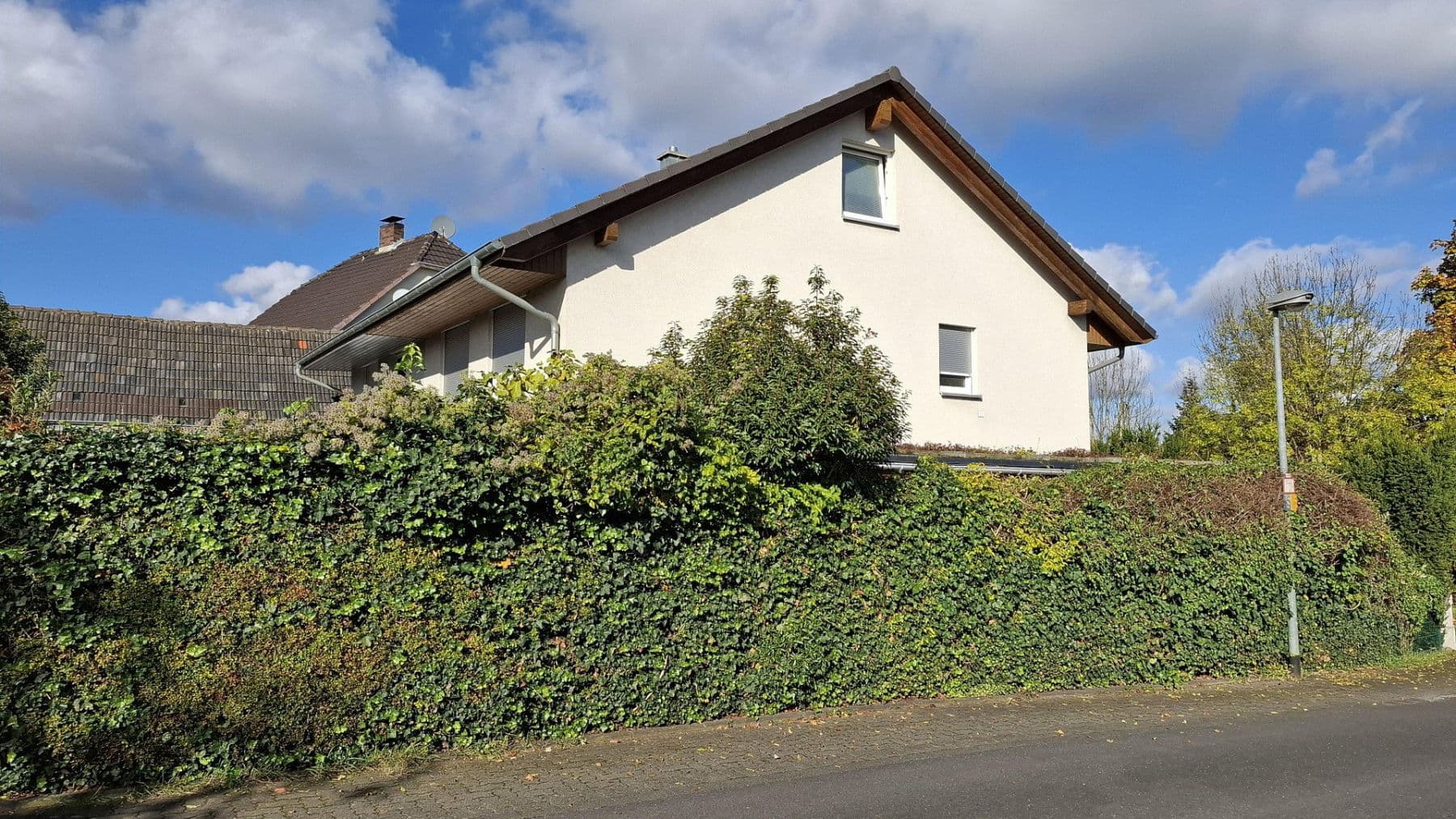 Prodej domu 148 m², pozemek 302 m², Am Hennebach 8a, Brühl, Severní Porýní-Vestfálsko Prodej domu 148 m², pozemek 302 m², Am Hennebach 8a, Brühl, Severní Porýní-Vestfálsko