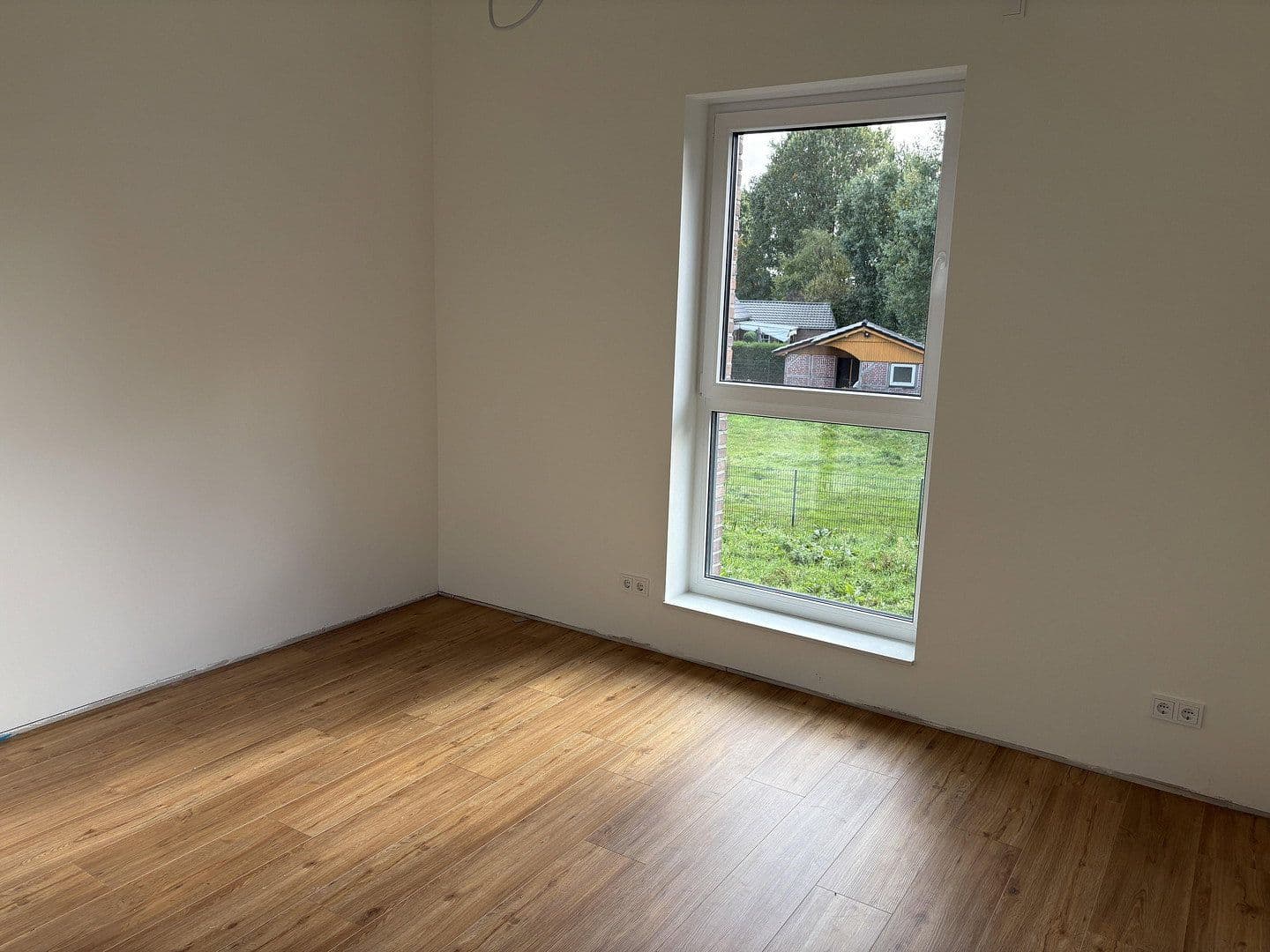 Pronájem domu 130 m², pozemek 345 m², Legden, Severní Porýní-Vestfálsko Pronájem domu 130 m², pozemek 345 m², Legden, Severní Porýní-Vestfálsko