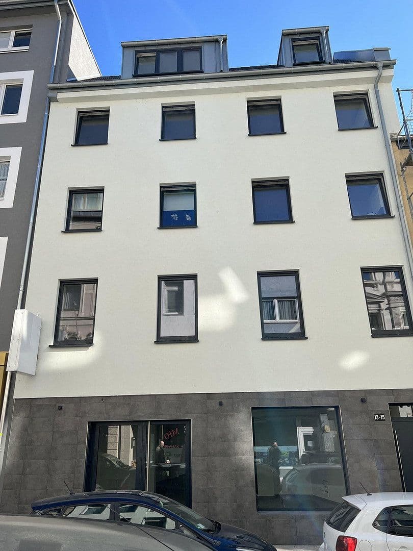 Pronájem bytu 1+1 30 m², Köln, Severní Porýní-Vestfálsko Pronájem bytu 1+1 30 m², Köln, Severní Porýní-Vestfálsko