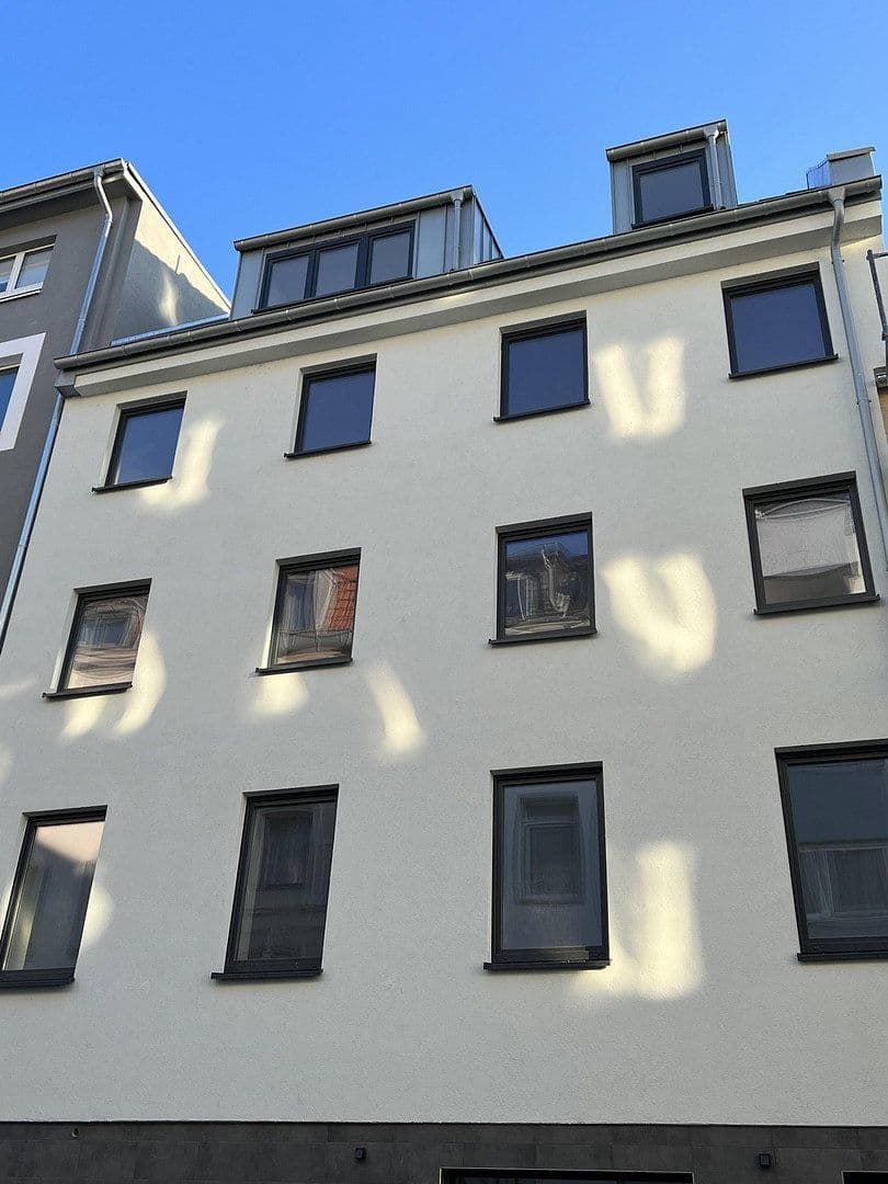 Pronájem bytu 1+1 30 m², Köln, Severní Porýní-Vestfálsko Pronájem bytu 1+1 30 m², Köln, Severní Porýní-Vestfálsko