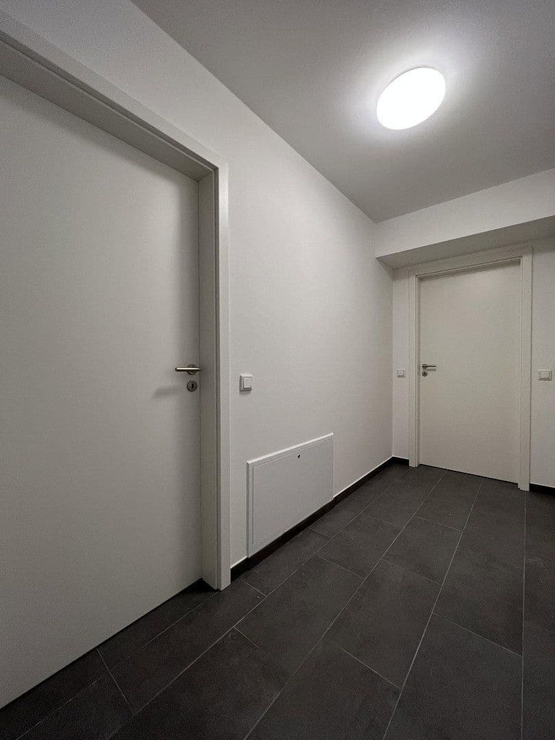 Pronájem bytu 1+1 30 m², Köln, Severní Porýní-Vestfálsko Pronájem bytu 1+1 30 m², Köln, Severní Porýní-Vestfálsko