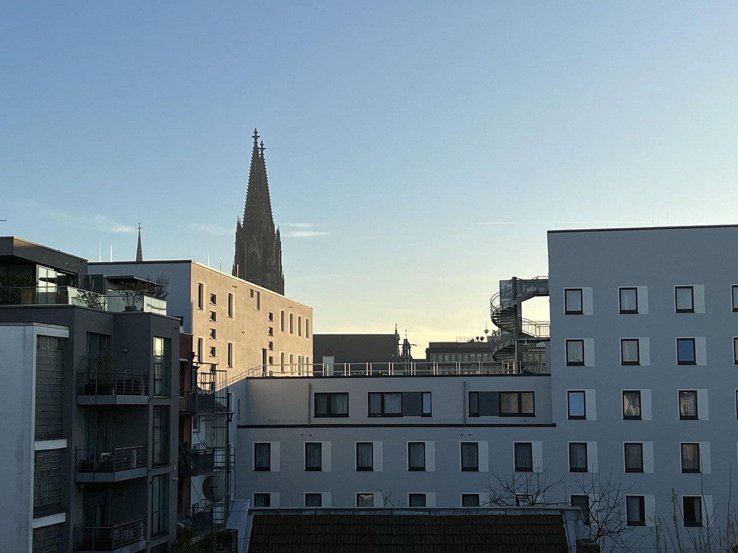 Pronájem bytu 1+1 30 m², Köln, Severní Porýní-Vestfálsko Pronájem bytu 1+1 30 m², Köln, Severní Porýní-Vestfálsko