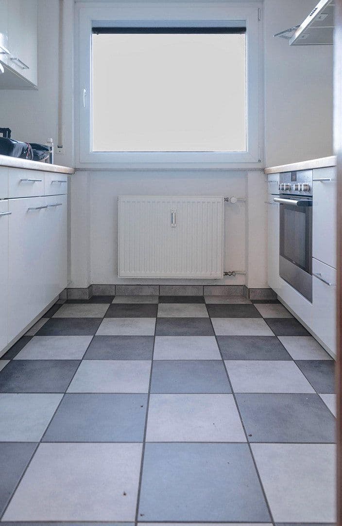 Prodej domu 194 m², pozemek 357 m², Stuttgart, Bádensko-Württembersko Prodej domu 194 m², pozemek 357 m², Stuttgart, Bádensko-Württembersko