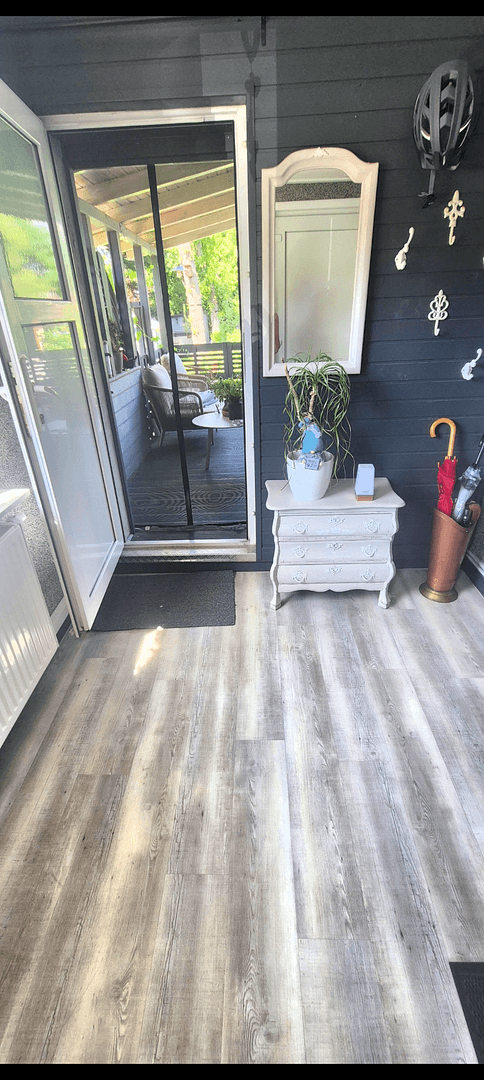 Prodej domu 90 m², pozemek 503 m², Emden, Dolní Sasko Prodej domu 90 m², pozemek 503 m², Emden, Dolní Sasko