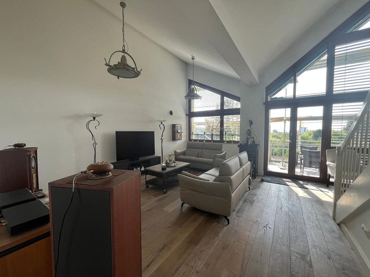 Prodej bytu 4+kk 141 m², Essen, Severní Porýní-Vestfálsko Prodej bytu 4+kk 141 m², Essen, Severní Porýní-Vestfálsko