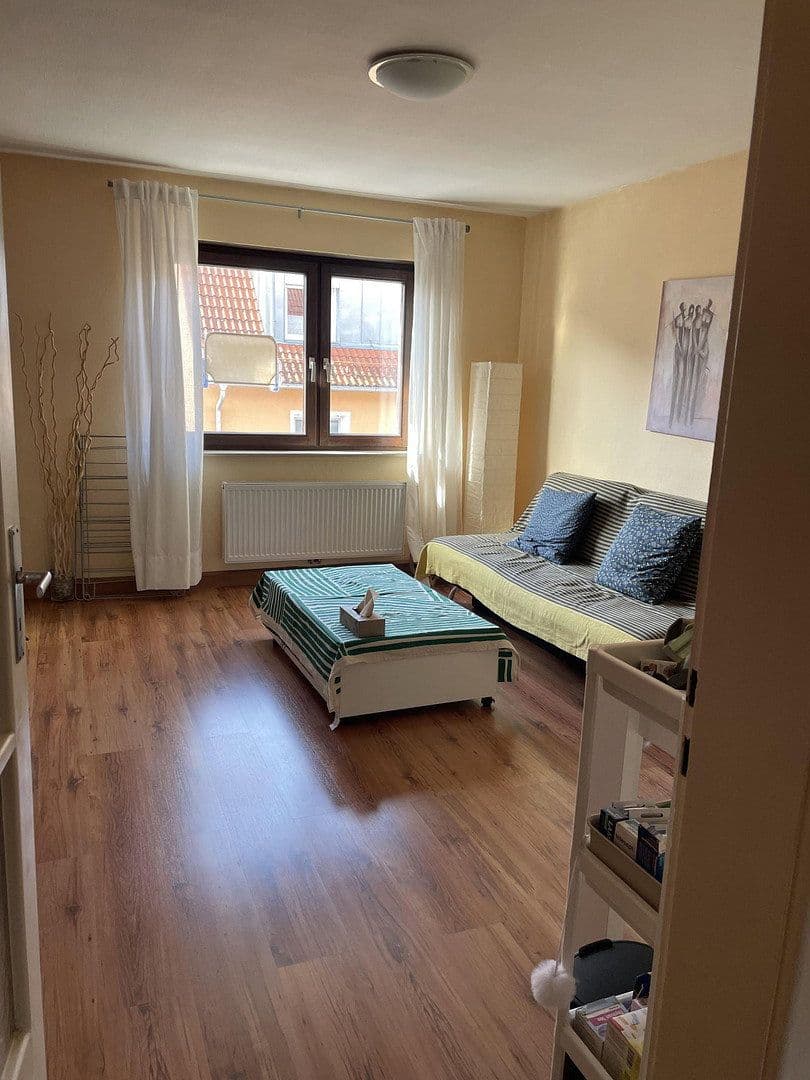 Pronájem bytu 2+1 50 m², Stubenlohstr. 23, Erlangen, Bavorsko Pronájem bytu 2+1 50 m², Stubenlohstr. 23, Erlangen, Bavorsko