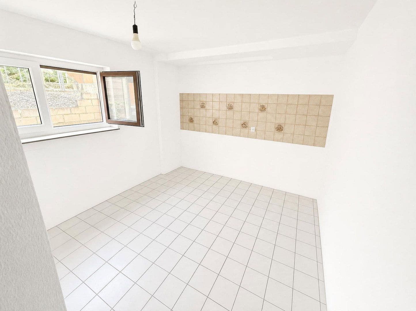 Prodej bytu 4+1 108 m², Steinmauern, Bádensko-Württembersko Prodej bytu 4+1 108 m², Steinmauern, Bádensko-Württembersko