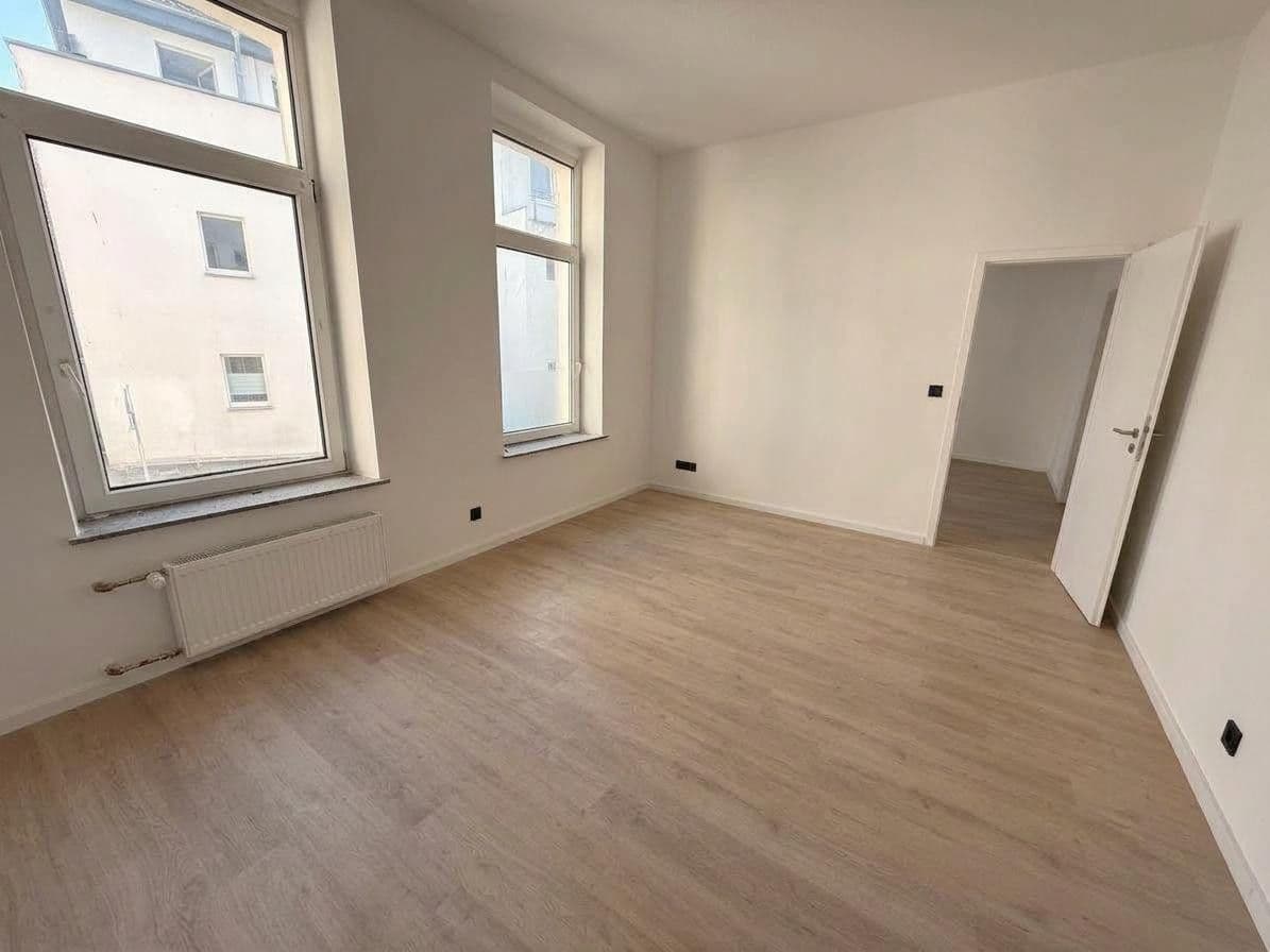 Pronájem bytu 2+1 37 m², Hülser Straße 54, Krefeld, Severní Porýní-Vestfálsko Pronájem bytu 2+1 37 m², Hülser Straße 54, Krefeld, Severní Porýní-Vestfálsko