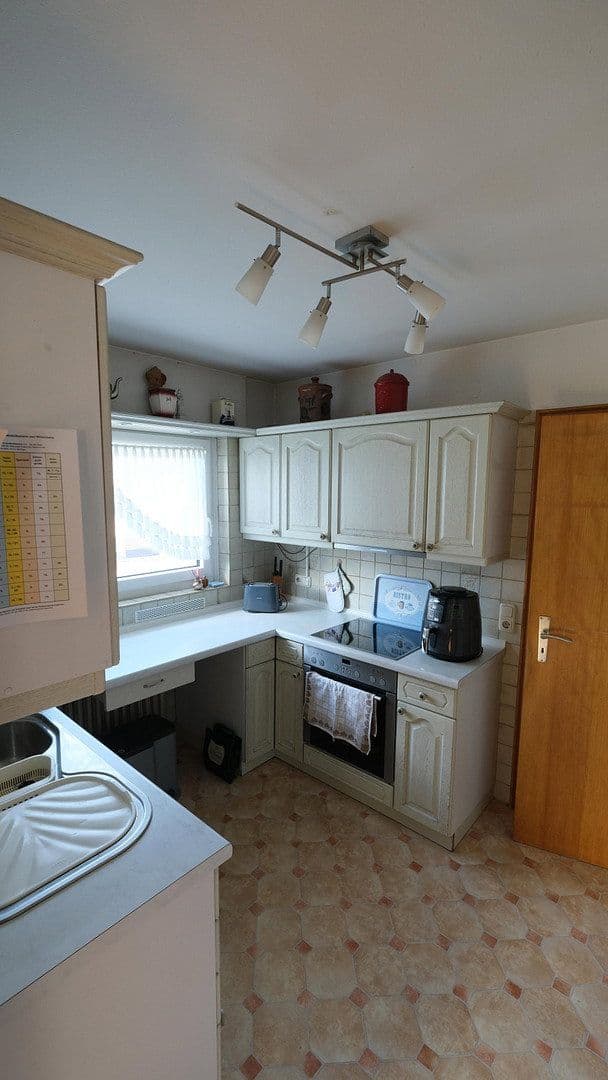Prodej domu 113 m², pozemek 1.087 m², Euskirchen, Severní Porýní-Vestfálsko Prodej domu 113 m², pozemek 1.087 m², Euskirchen, Severní Porýní-Vestfálsko
