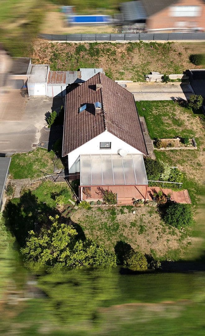 Prodej domu 113 m², pozemek 1.087 m², Euskirchen, Severní Porýní-Vestfálsko Prodej domu 113 m², pozemek 1.087 m², Euskirchen, Severní Porýní-Vestfálsko