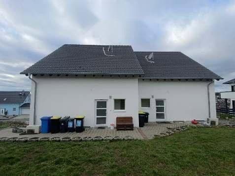Pronájem bytu 4+kk 109 m², Osterburken, Bádensko-Württembersko Pronájem bytu 4+kk 109 m², Osterburken, Bádensko-Württembersko