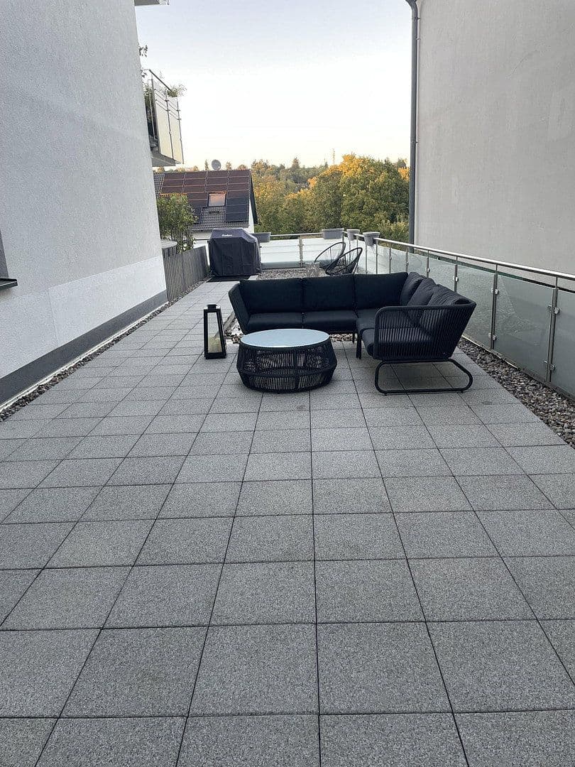 Prodej bytu 3+1 84 m², Karlsruher Straße 47, Pfinztal, Bádensko-Württembersko Prodej bytu 3+1 84 m², Karlsruher Straße 47, Pfinztal, Bádensko-Württembersko