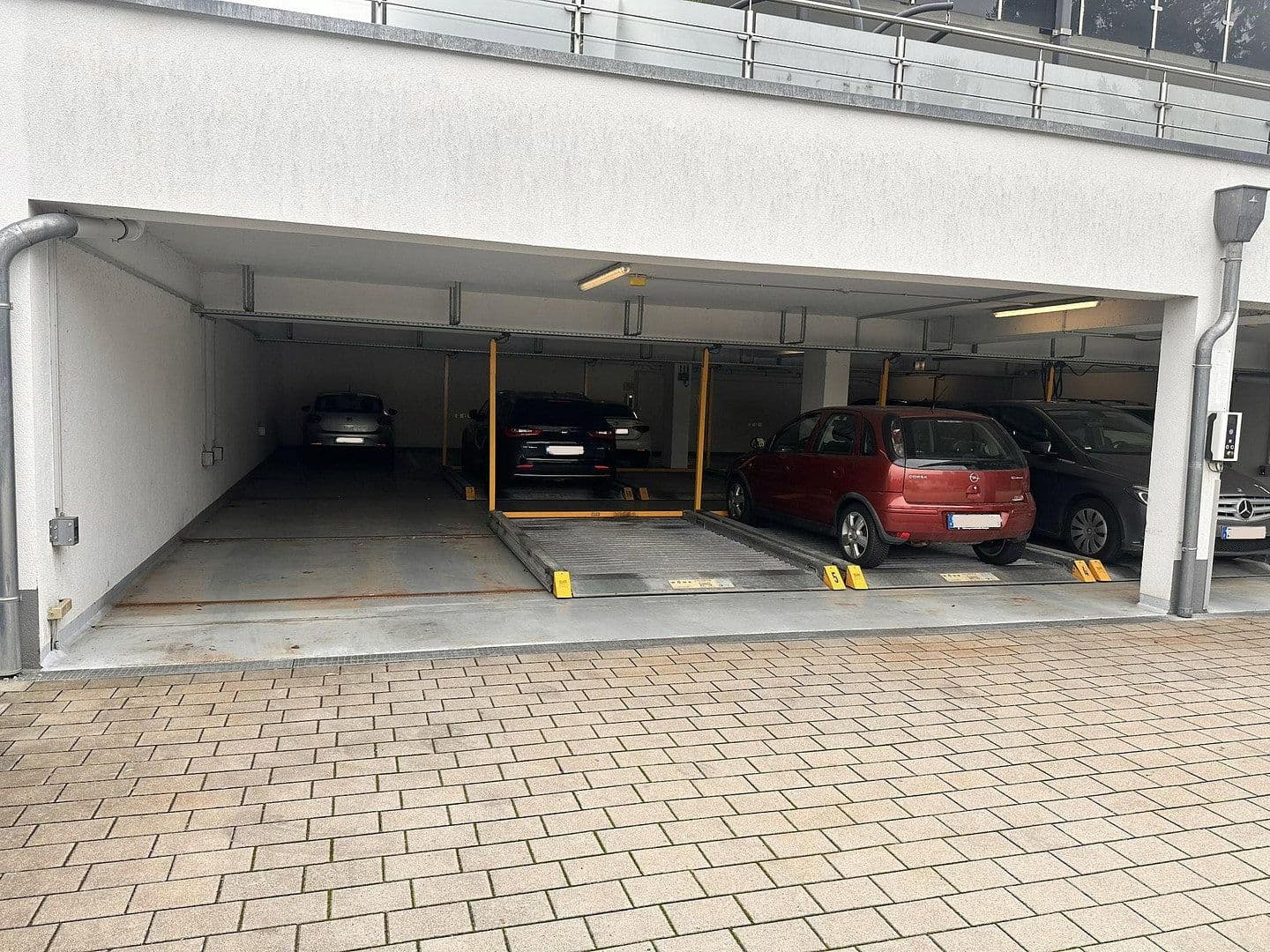 Prodej bytu 3+1 84 m², Karlsruher Straße 47, Pfinztal, Bádensko-Württembersko Prodej bytu 3+1 84 m², Karlsruher Straße 47, Pfinztal, Bádensko-Württembersko
