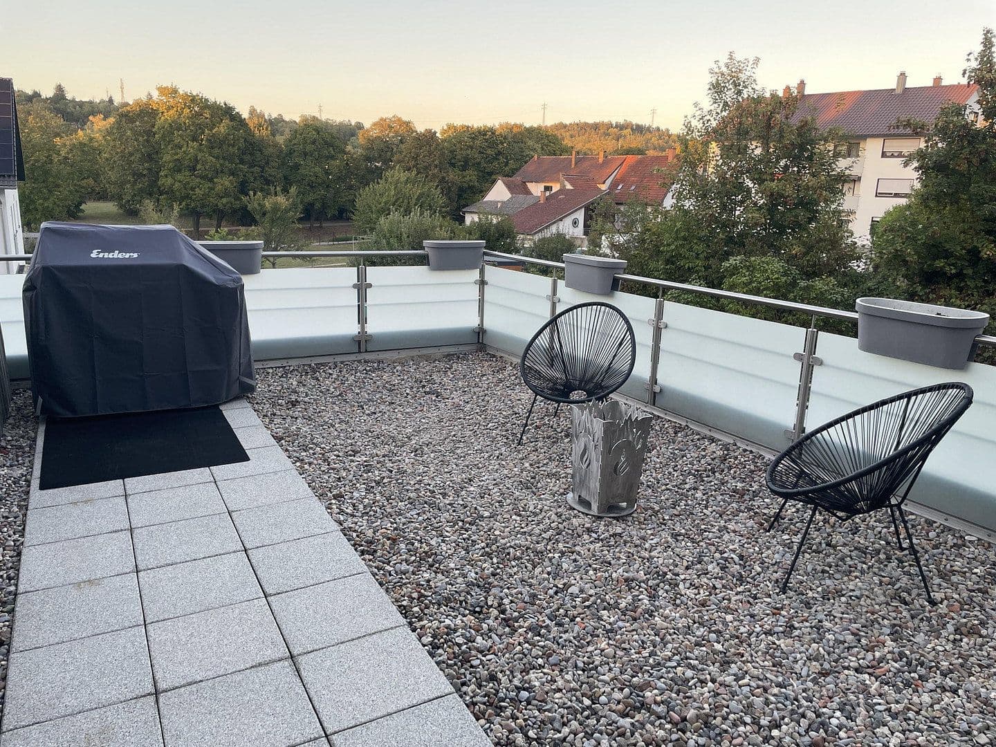 Prodej bytu 3+1 84 m², Karlsruher Straße 47, Pfinztal, Bádensko-Württembersko Prodej bytu 3+1 84 m², Karlsruher Straße 47, Pfinztal, Bádensko-Württembersko