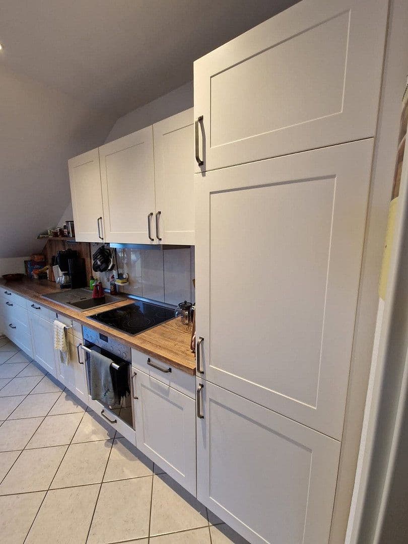 Prodej bytu 4+1 100 m², Martin-Luther-Str. 5, Starohrad, Durynsko Prodej bytu 4+1 100 m², Martin-Luther-Str. 5, Starohrad, Durynsko