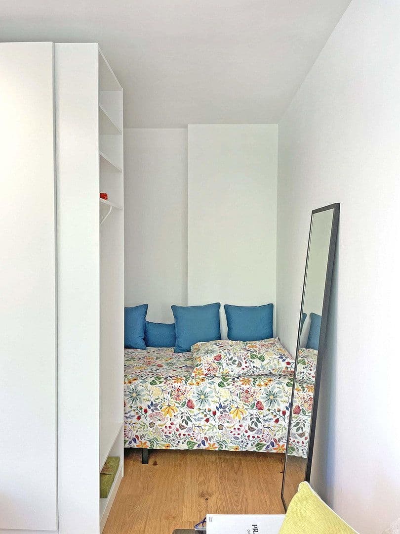 Prodej bytu 1+1 32 m², Berlin, Berlín Prodej bytu 1+1 32 m², Berlin, Berlín
