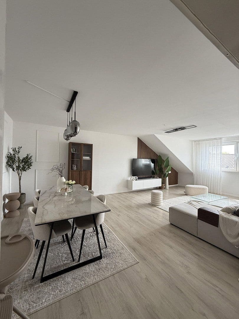 Prodej bytu 3+kk 95 m², Horstertrasse 53, Gladbeck, Severní Porýní-Vestfálsko Prodej bytu 3+kk 95 m², Horstertrasse 53, Gladbeck, Severní Porýní-Vestfálsko