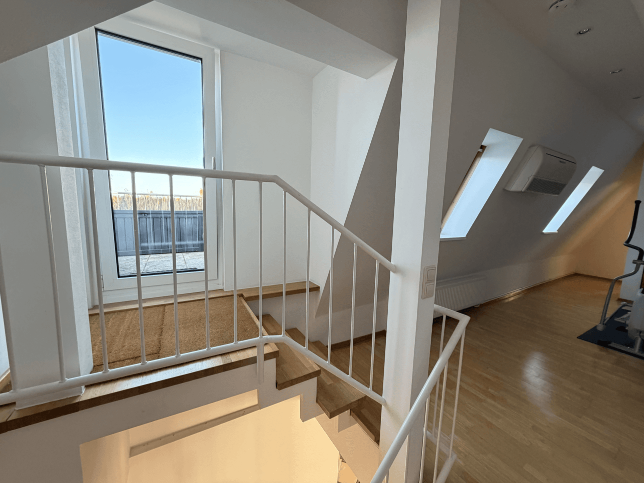 Prodej bytu 3+kk 117 m², Deidesheimer Straße 9, Berlin, Berlín Prodej bytu 3+kk 117 m², Deidesheimer Straße 9, Berlin, Berlín