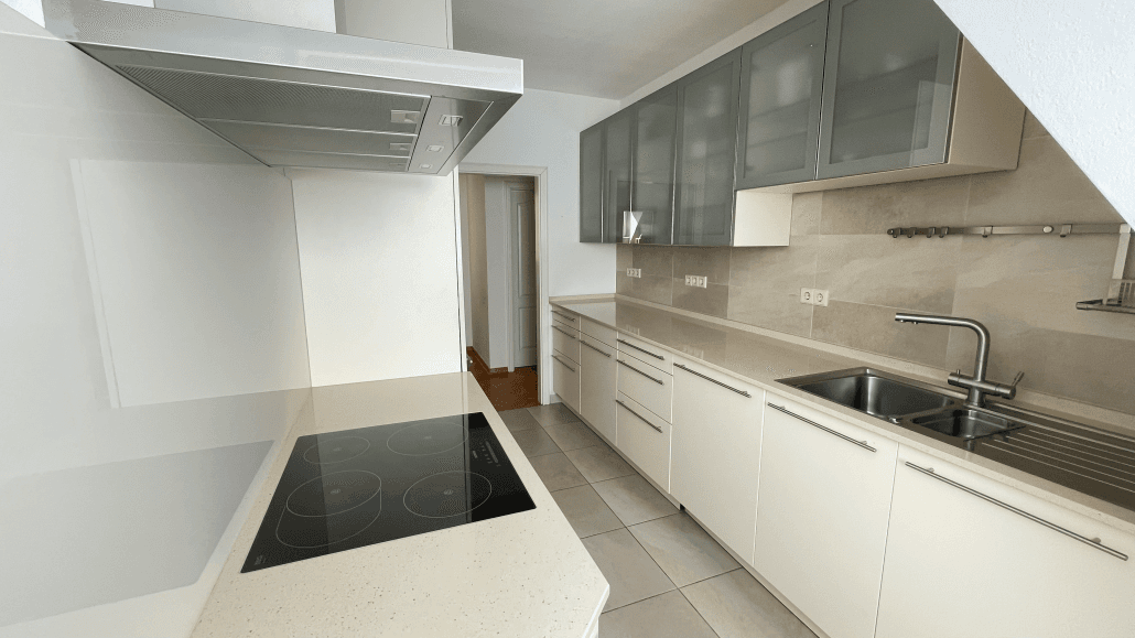 Prodej bytu 3+kk 117 m², Deidesheimer Straße 9, Berlin, Berlín Prodej bytu 3+kk 117 m², Deidesheimer Straße 9, Berlin, Berlín