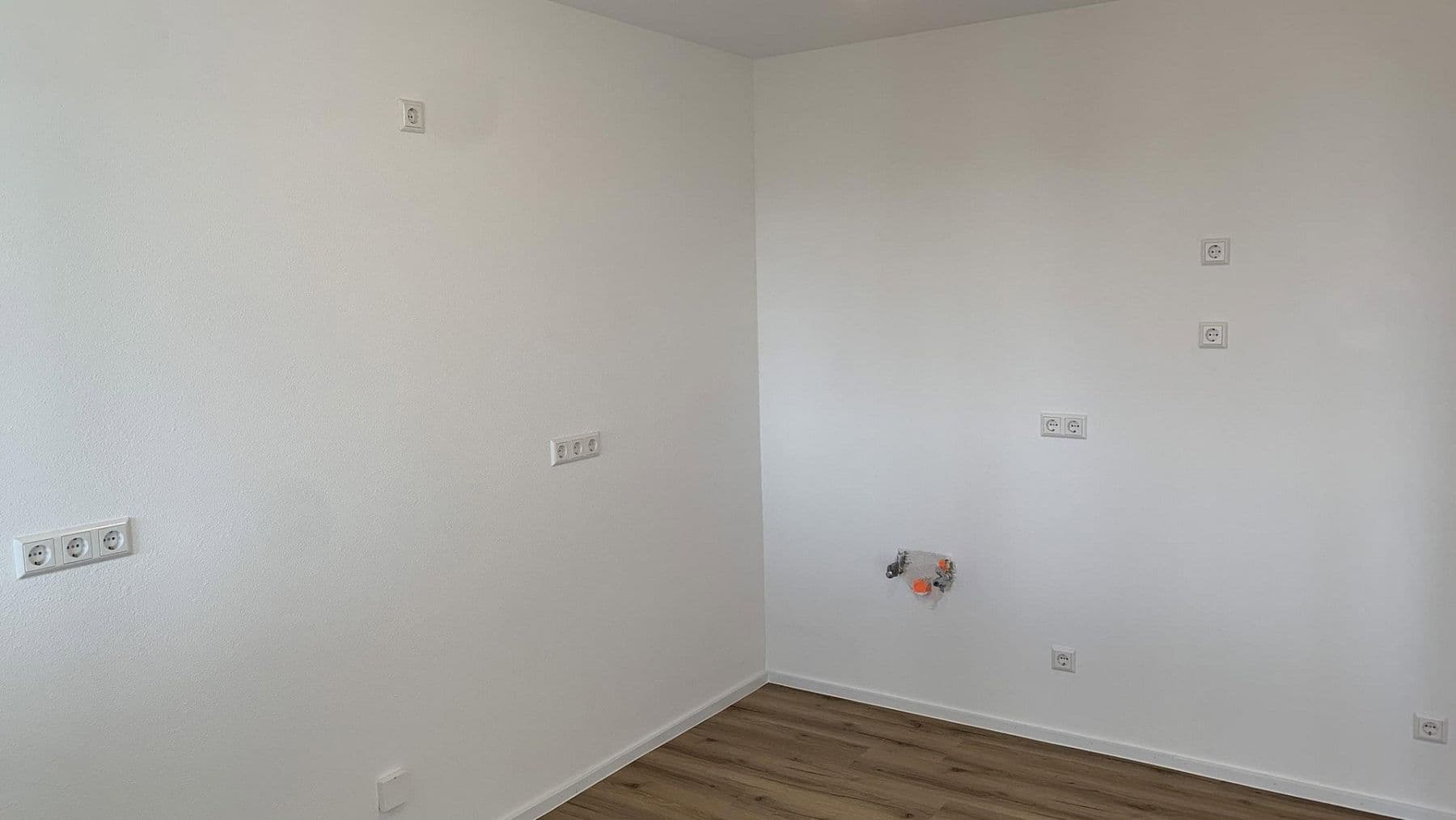 Prodej bytu 3+1 81 m², Gärtringen, Bádensko-Württembersko Prodej bytu 3+1 81 m², Gärtringen, Bádensko-Württembersko