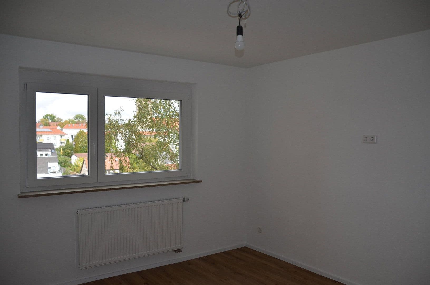 Prodej bytu 3+1 81 m², Gärtringen, Bádensko-Württembersko Prodej bytu 3+1 81 m², Gärtringen, Bádensko-Württembersko