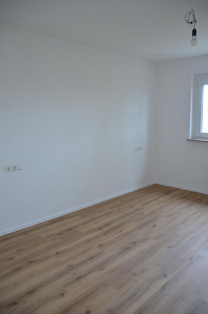 Prodej bytu 3+1 81 m², Gärtringen, Bádensko-Württembersko Prodej bytu 3+1 81 m², Gärtringen, Bádensko-Württembersko