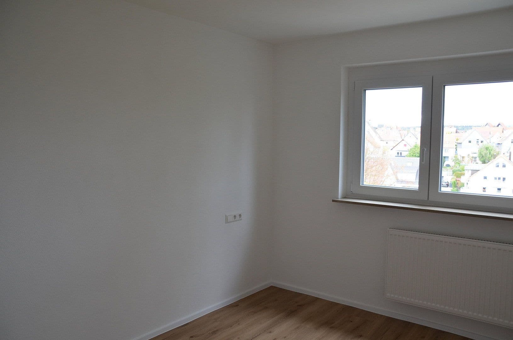 Prodej bytu 3+1 81 m², Gärtringen, Bádensko-Württembersko Prodej bytu 3+1 81 m², Gärtringen, Bádensko-Württembersko