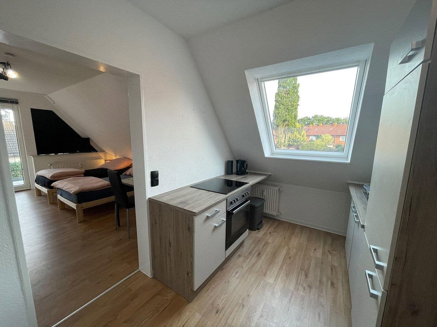 Prodej domu 238 m², pozemek 666 m², Bad Zwischenahn, Dolní Sasko Prodej domu 238 m², pozemek 666 m², Bad Zwischenahn, Dolní Sasko