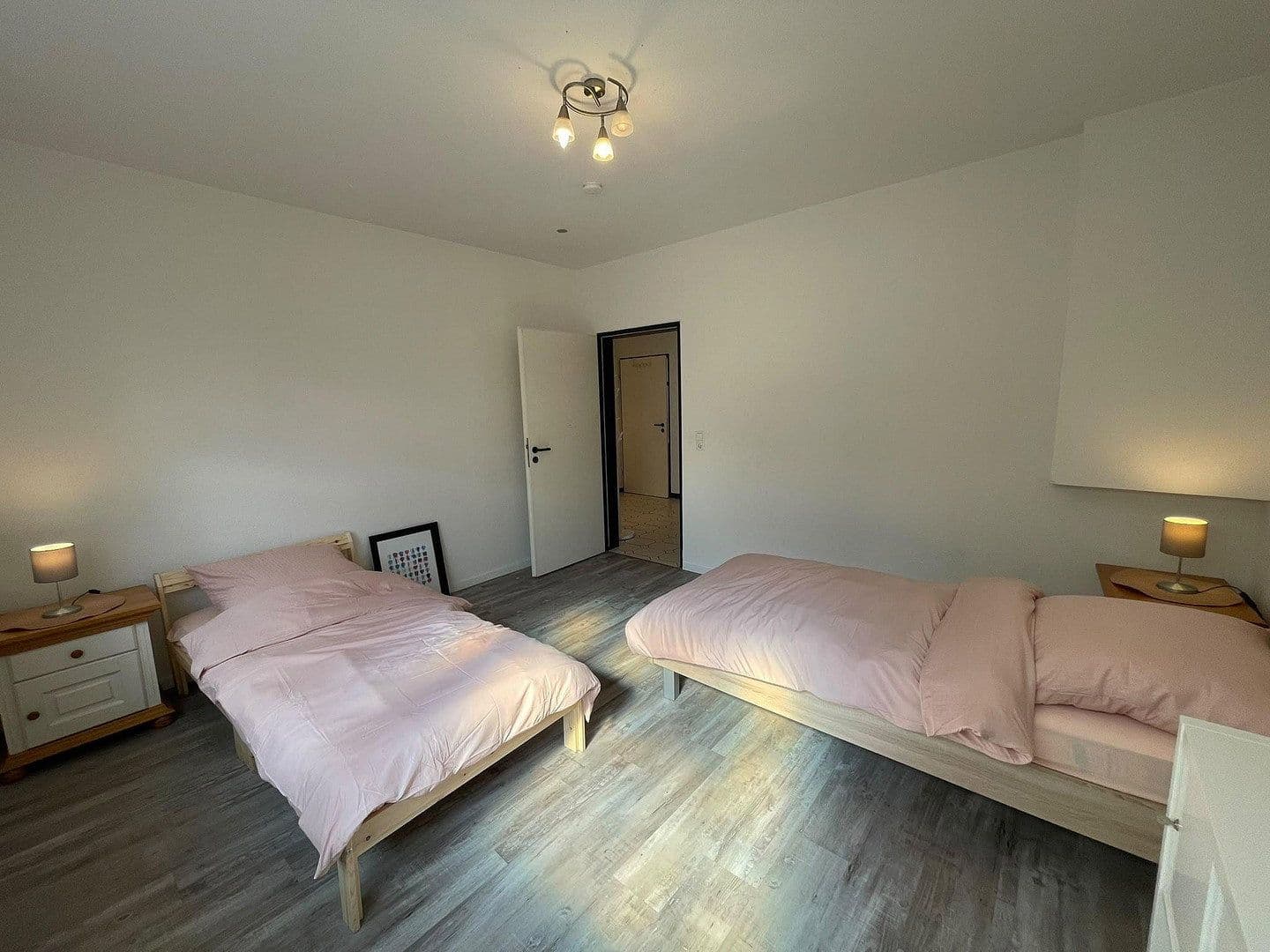 Prodej domu 238 m², pozemek 666 m², Bad Zwischenahn, Dolní Sasko Prodej domu 238 m², pozemek 666 m², Bad Zwischenahn, Dolní Sasko