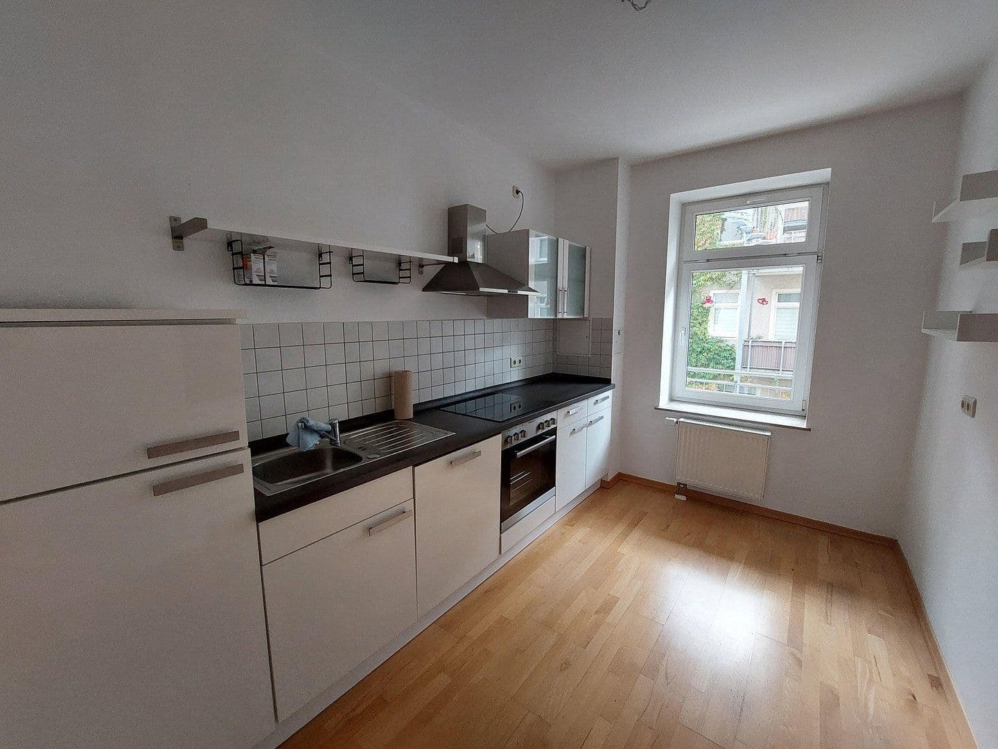 Pronájem bytu 3+1 81 m², Körnerstr. 52, Leipzig, Sasko Pronájem bytu 3+1 81 m², Körnerstr. 52, Leipzig, Sasko