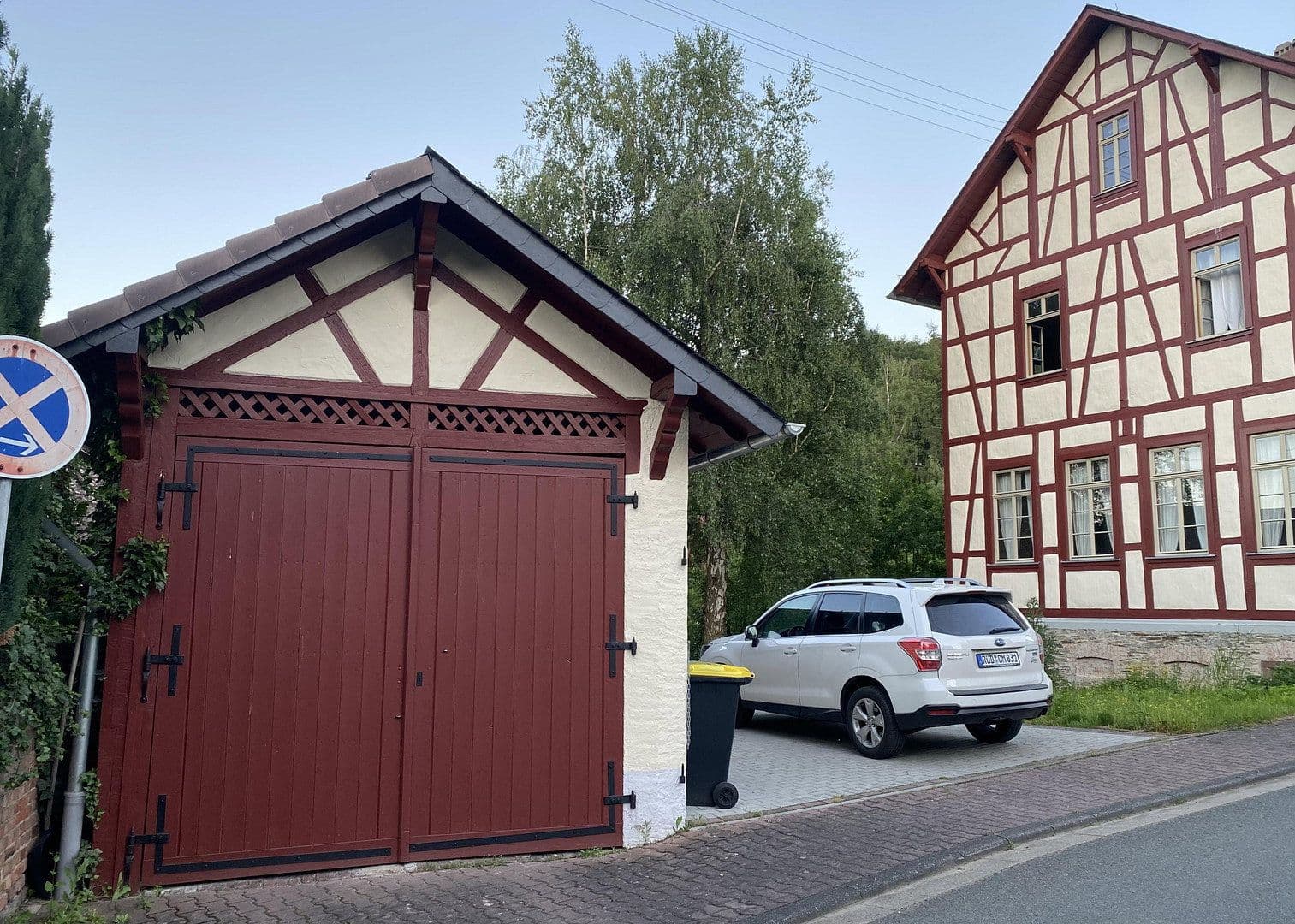 Prodej domu 240 m², pozemek 1.242 m², Malbachweg 6, Idstein, Hessen Prodej domu 240 m², pozemek 1.242 m², Malbachweg 6, Idstein, Hessen