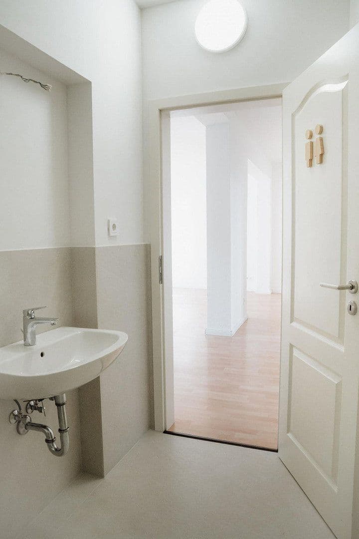 Prodej bytu 3+1 83 m², Schlüsselgasse 4, Bingen am Rhein, Porýní-Falc Prodej bytu 3+1 83 m², Schlüsselgasse 4, Bingen am Rhein, Porýní-Falc
