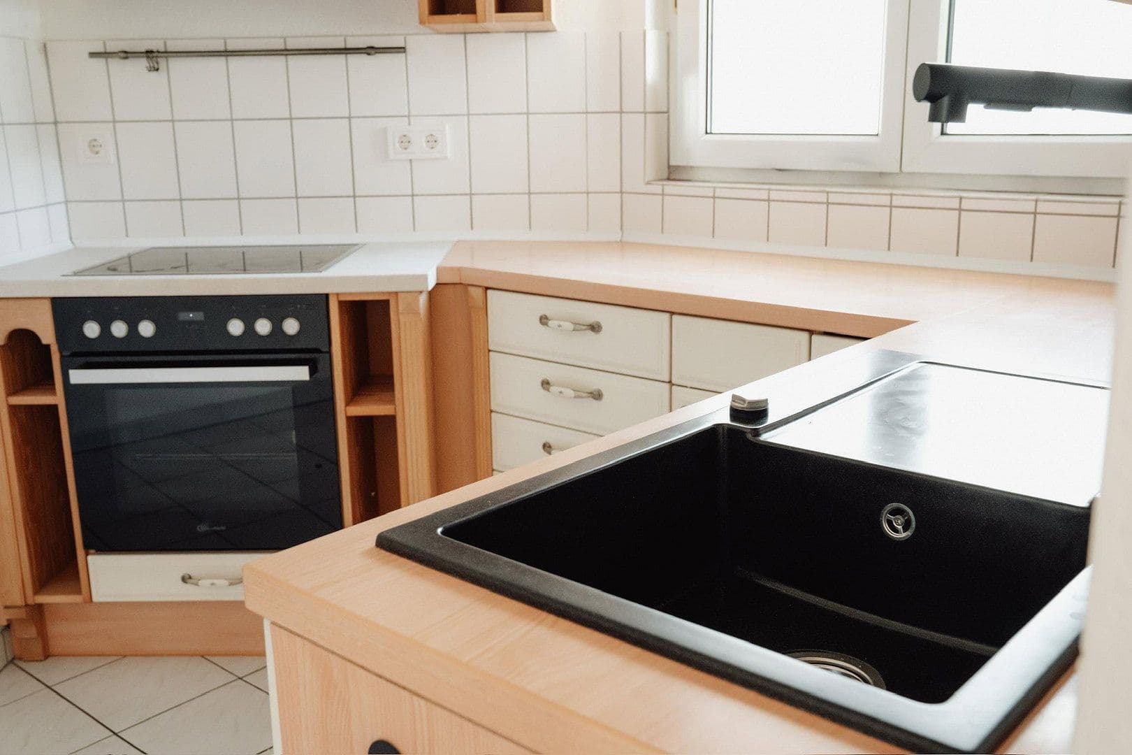 Prodej bytu 3+1 83 m², Schlüsselgasse 4, Bingen am Rhein, Porýní-Falc Prodej bytu 3+1 83 m², Schlüsselgasse 4, Bingen am Rhein, Porýní-Falc