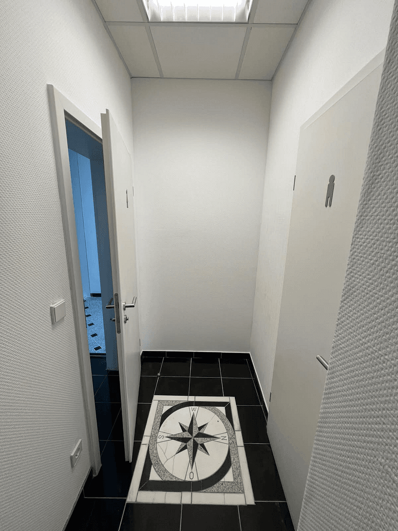 Prodej bytu 4+1 140 m², Ritterstr 24, Karlsruhe, Bádensko-Württembersko Prodej bytu 4+1 140 m², Ritterstr 24, Karlsruhe, Bádensko-Württembersko