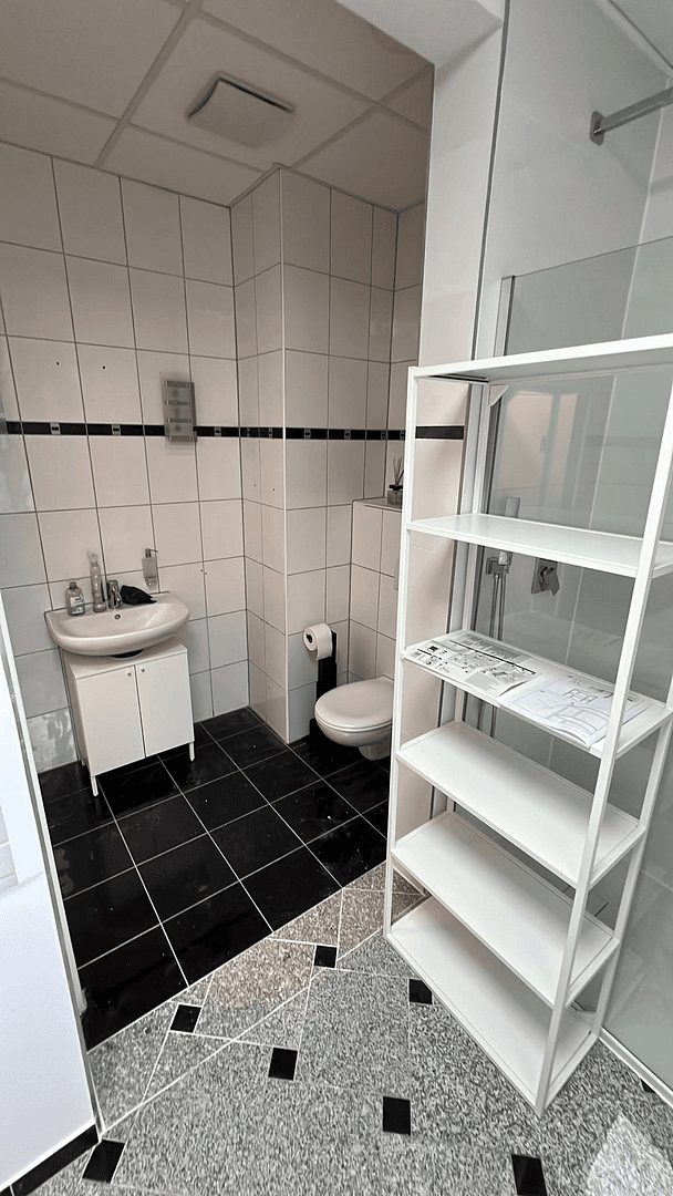 Prodej bytu 4+1 140 m², Ritterstr 24, Karlsruhe, Bádensko-Württembersko Prodej bytu 4+1 140 m², Ritterstr 24, Karlsruhe, Bádensko-Württembersko