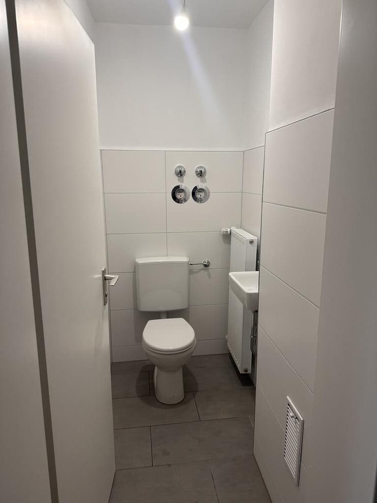 Pronájem bytu 3+1 79 m², Pöcking - Possenhofen, Bavorsko Pronájem bytu 3+1 79 m², Pöcking - Possenhofen, Bavorsko