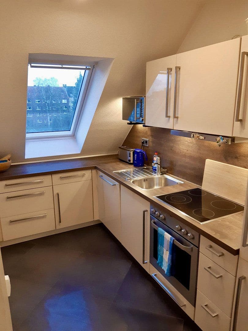 Prodej bytu 2+kk 74 m², Ferdinandstraße 14, Düsseldorf, Severní Porýní-Vestfálsko Prodej bytu 2+kk 74 m², Ferdinandstraße 14, Düsseldorf, Severní Porýní-Vestfálsko