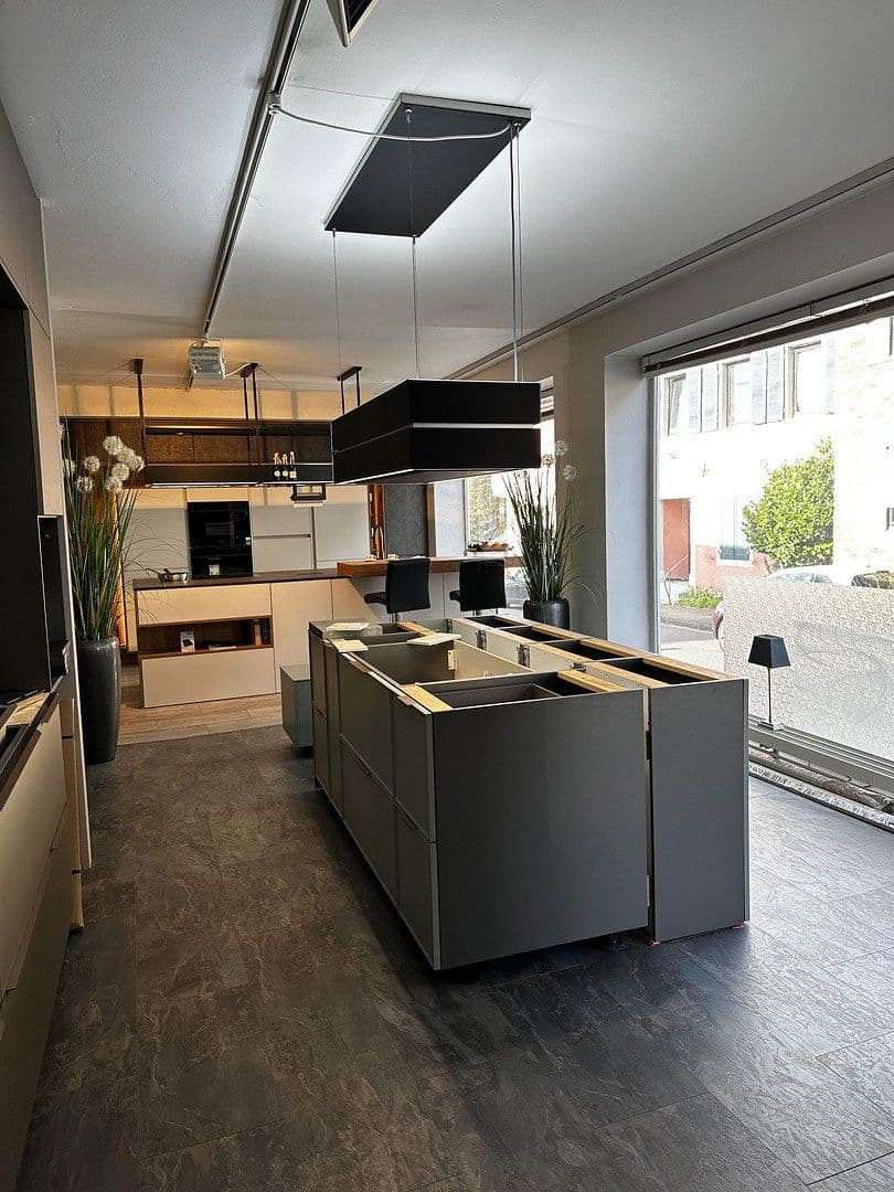 Pronájem kanceláře 100 m², Hinterdorfstrasse 41, Koblenz, Porýní-Falc Pronájem kanceláře 100 m², Hinterdorfstrasse 41, Koblenz, Porýní-Falc