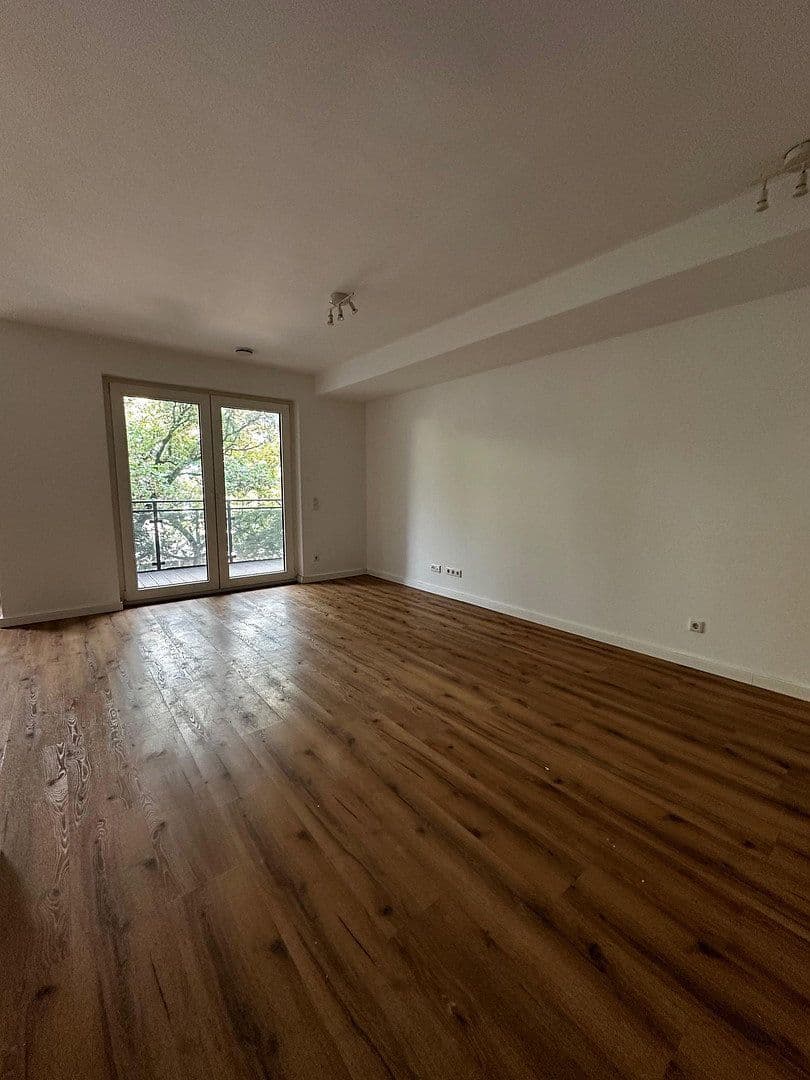 Pronájem bytu 1+1 48 m², Prinz-Ferdinand-Str. 140, Krefeld, Severní Porýní-Vestfálsko Pronájem bytu 1+1 48 m², Prinz-Ferdinand-Str. 140, Krefeld, Severní Porýní-Vestfálsko