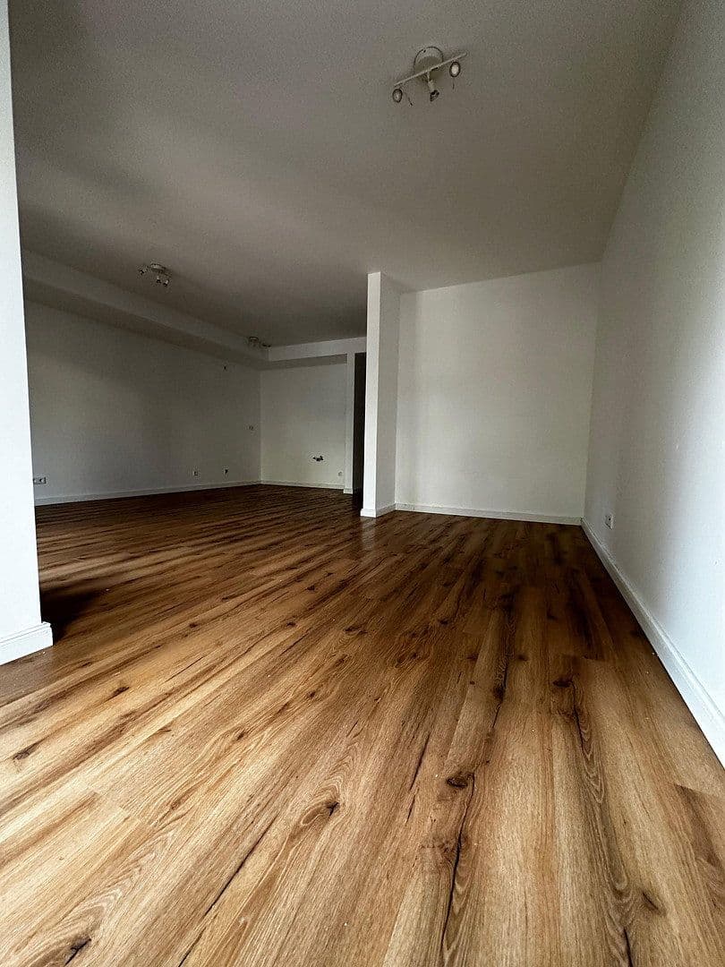 Pronájem bytu 1+1 48 m², Prinz-Ferdinand-Str. 140, Krefeld, Severní Porýní-Vestfálsko Pronájem bytu 1+1 48 m², Prinz-Ferdinand-Str. 140, Krefeld, Severní Porýní-Vestfálsko