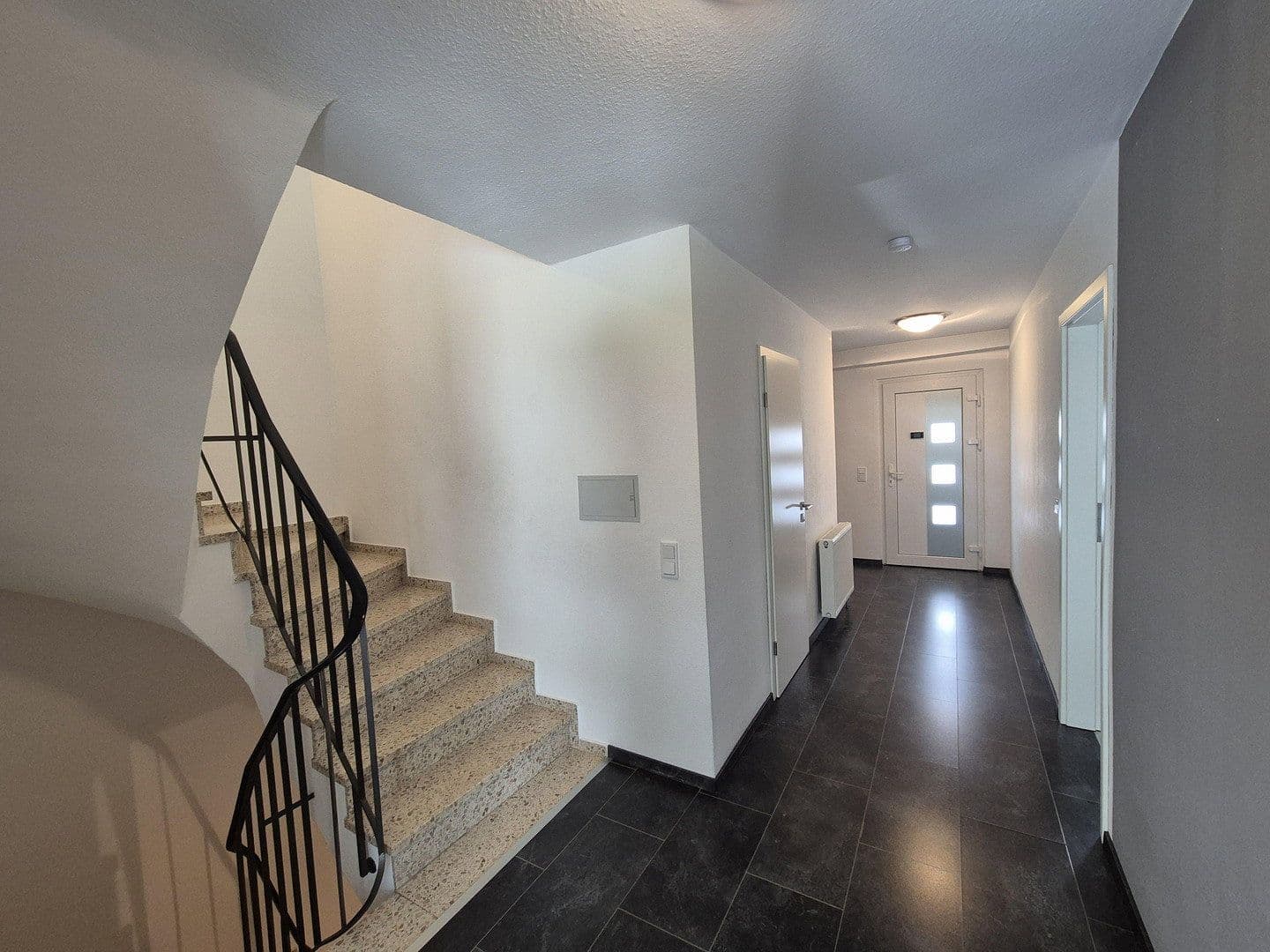 Prodej domu 149 m², pozemek 320 m², Kirchberg, Porýní-Falc Prodej domu 149 m², pozemek 320 m², Kirchberg, Porýní-Falc
