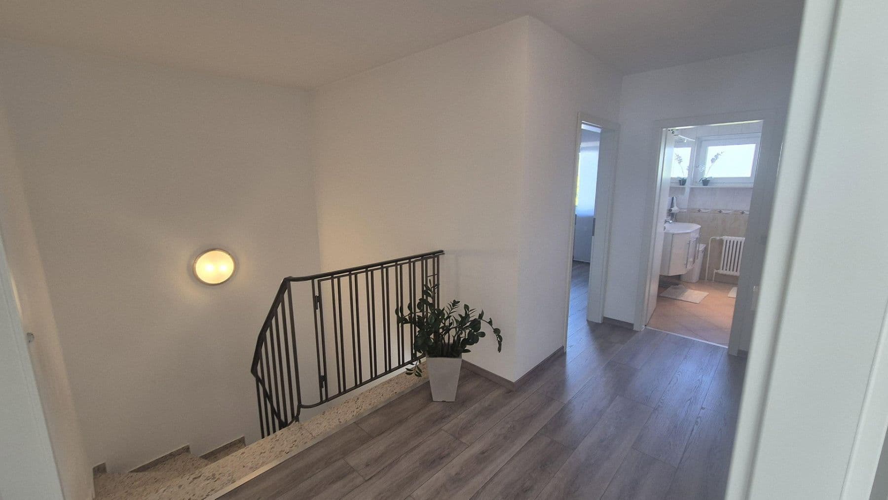 Prodej domu 149 m², pozemek 320 m², Kirchberg, Porýní-Falc Prodej domu 149 m², pozemek 320 m², Kirchberg, Porýní-Falc