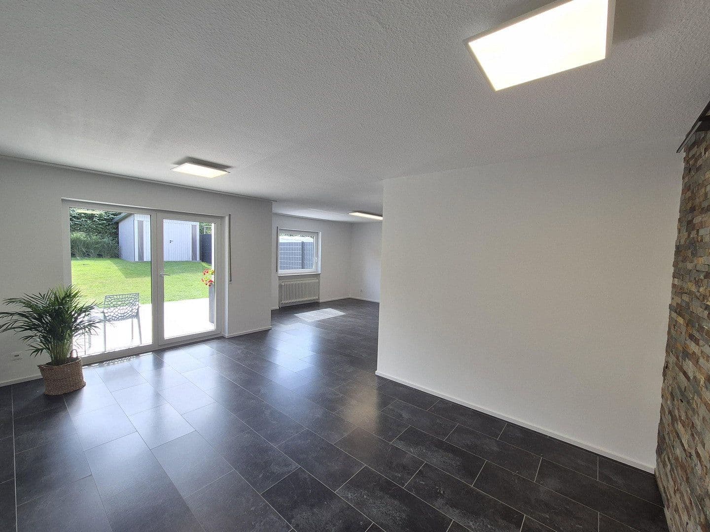 Prodej domu 149 m², pozemek 320 m², Kirchberg, Porýní-Falc Prodej domu 149 m², pozemek 320 m², Kirchberg, Porýní-Falc