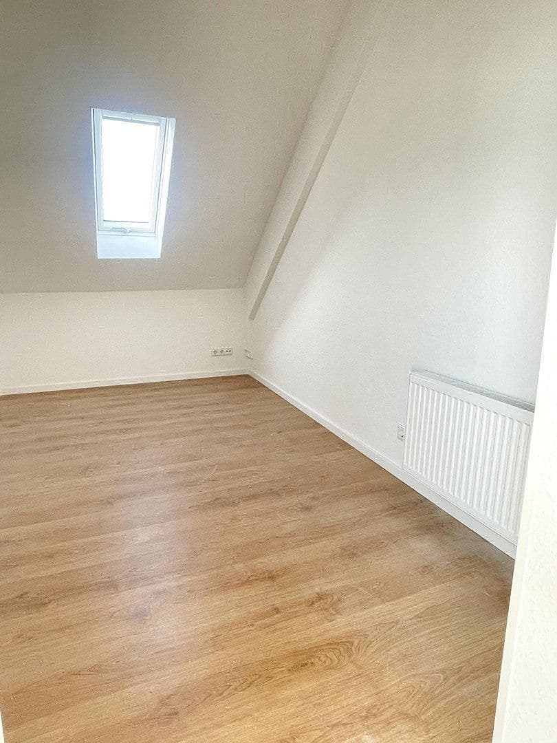 Pronájem bytu 2+1 80 m², Stadthagen, Dolní Sasko Pronájem bytu 2+1 80 m², Stadthagen, Dolní Sasko