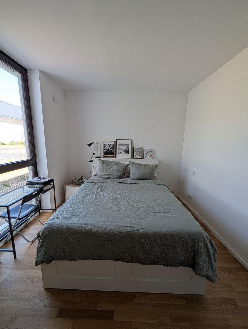 Pronájem bytu 2+1 56 m², Fritz-Riedel-Straße 16, Berlin, Berlín Pronájem bytu 2+1 56 m², Fritz-Riedel-Straße 16, Berlin, Berlín