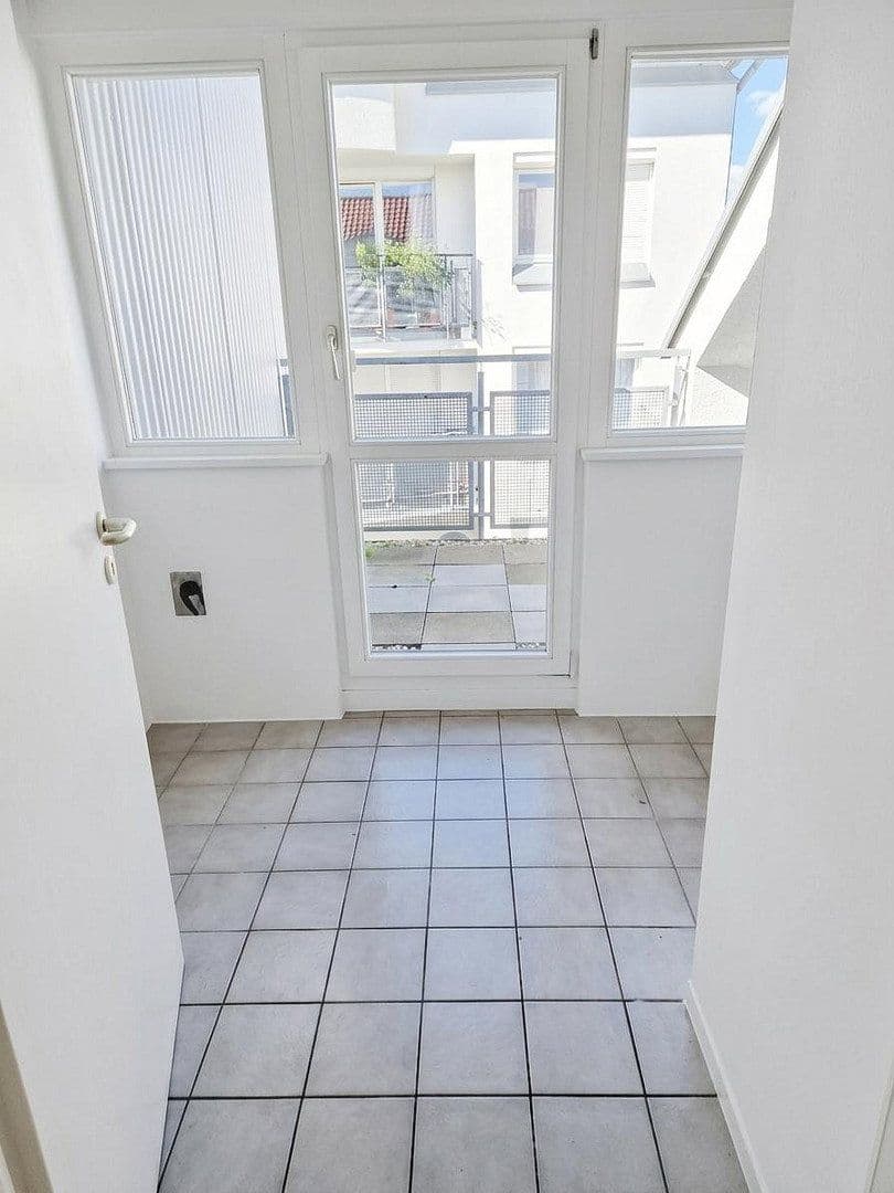 Pronájem bytu 2+1 58 m², Michelangelostraße, Künzelsau, Bádensko-Württembersko Pronájem bytu 2+1 58 m², Michelangelostraße, Künzelsau, Bádensko-Württembersko