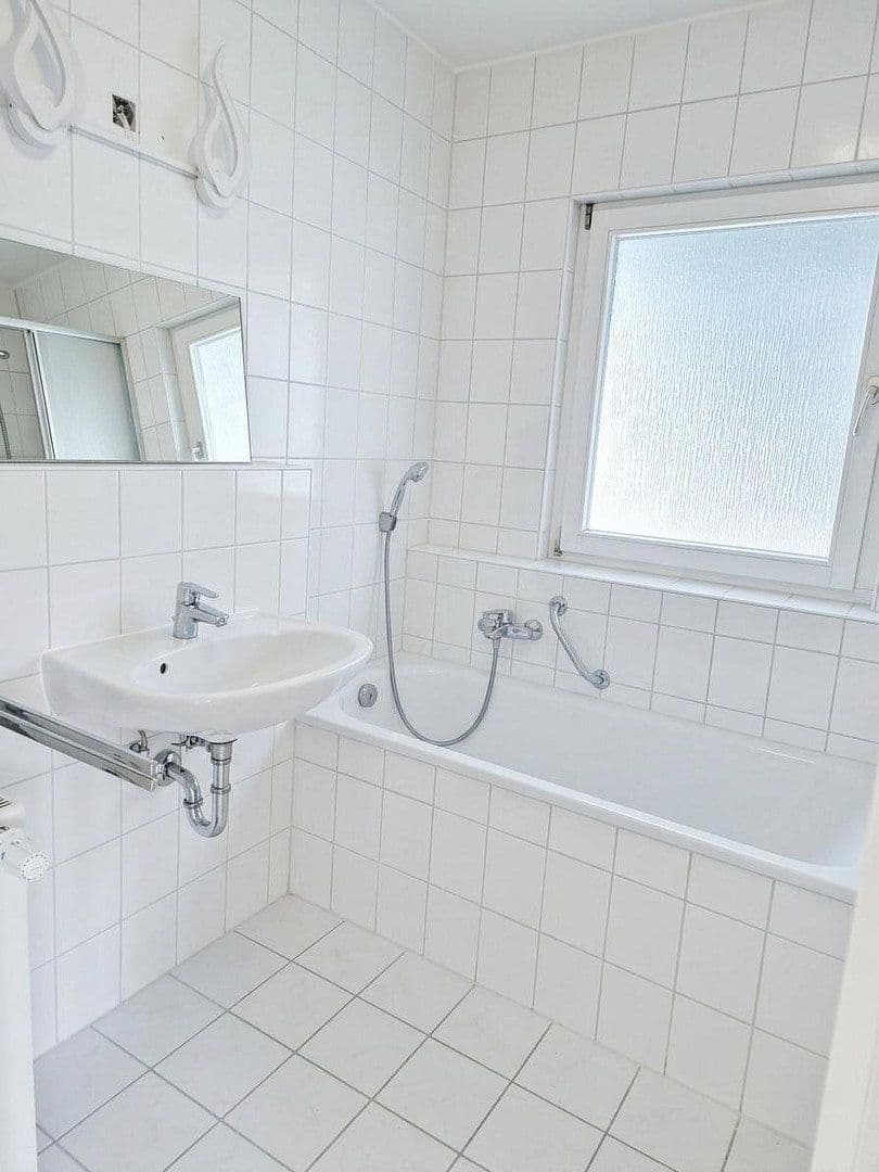 Pronájem bytu 2+1 58 m², Michelangelostraße, Künzelsau, Bádensko-Württembersko Pronájem bytu 2+1 58 m², Michelangelostraße, Künzelsau, Bádensko-Württembersko