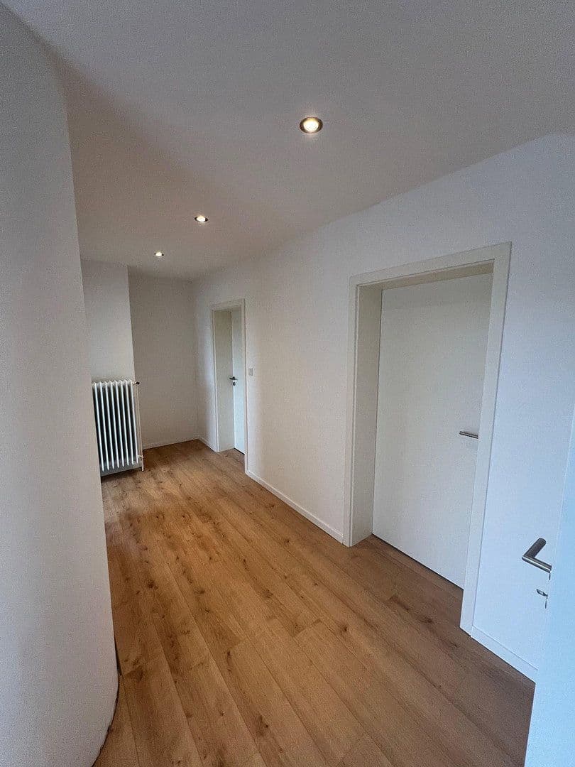 Pronájem domu 132 m², pozemek 600 m², Breslauer Str. 10, Scheden, Dolní Sasko Pronájem domu 132 m², pozemek 600 m², Breslauer Str. 10, Scheden, Dolní Sasko